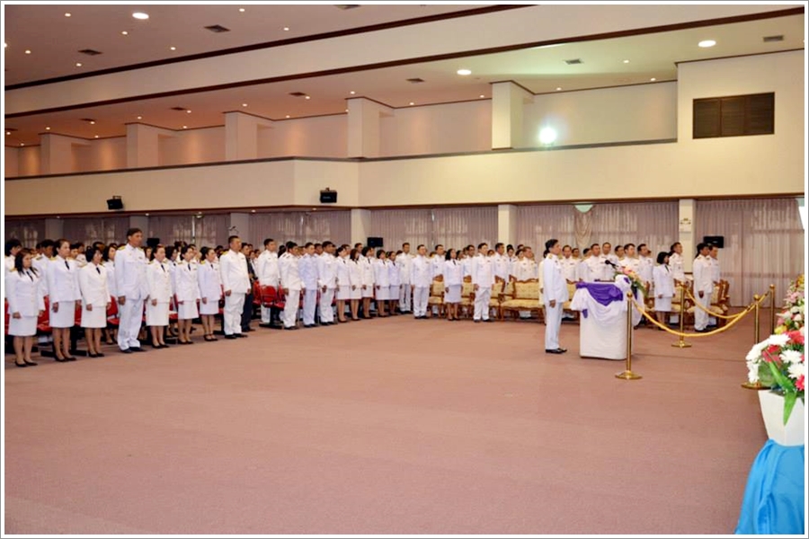 ﻿สำนักงานบังคับคดีจังหวัดสุพรรณบุรี ร่วมพิธีวางพวงมาลาเนื่องในวันคล้ายวันสวรรคตสมเด็จพระนารายณ์มหาราช